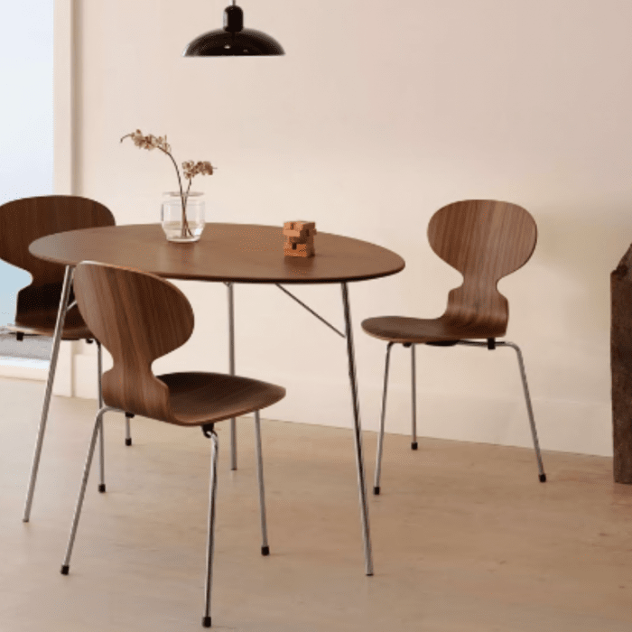 EGG TABLE